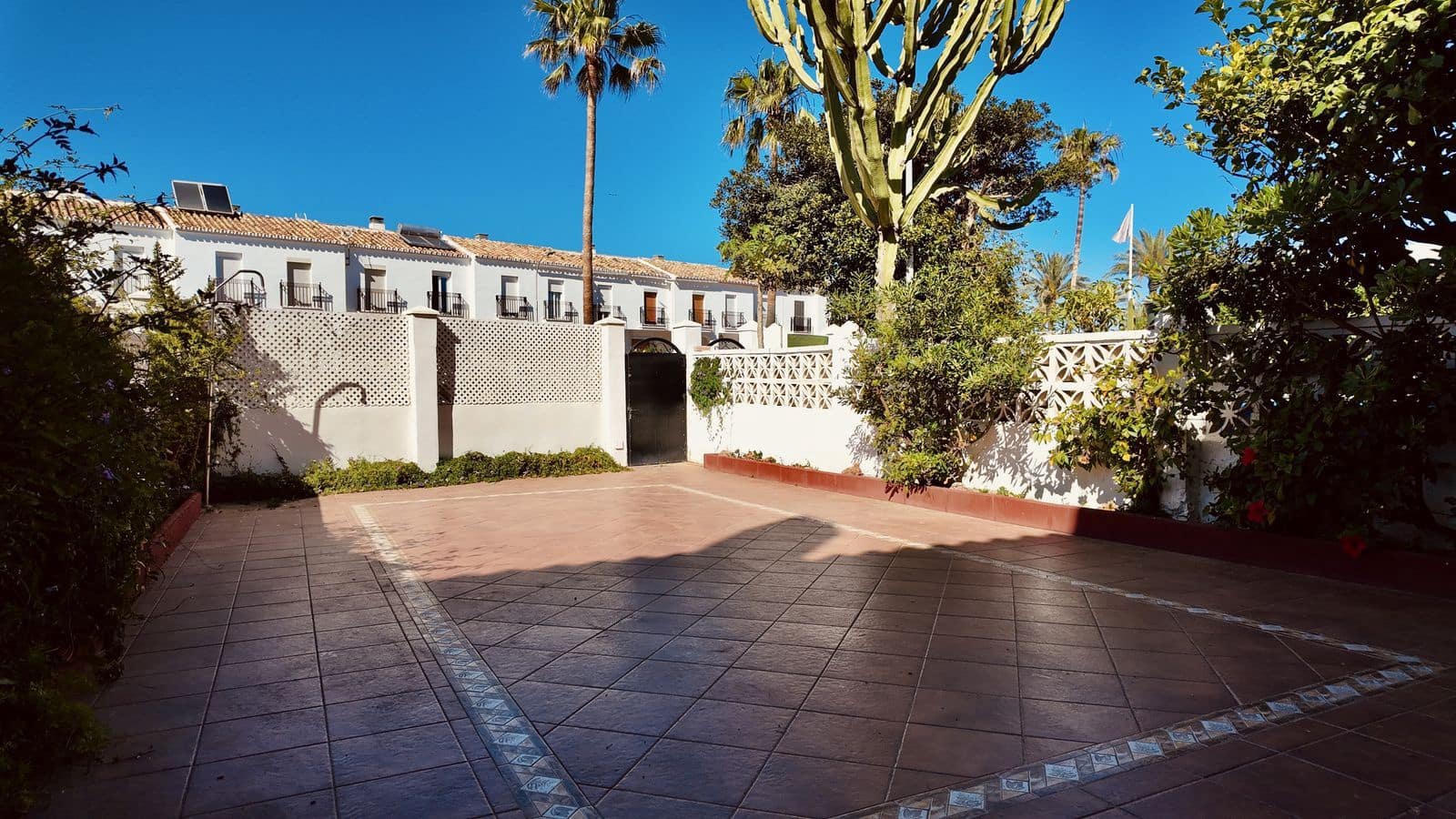 5 chambre Maison de Ville à vendre à Torremolinos - 860 000 € (Ref: 9864823)
