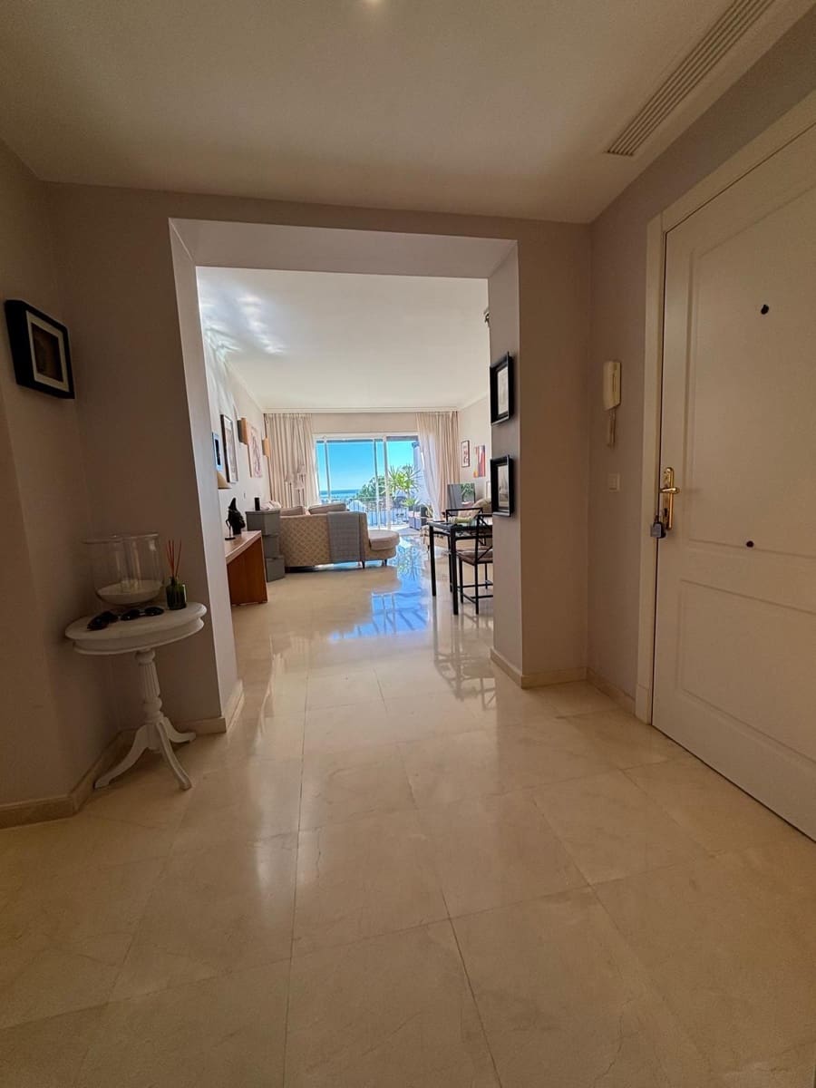 3 bedroom Penthouse for sale in La Quinta - € 735,000 (Ref: 9864843)