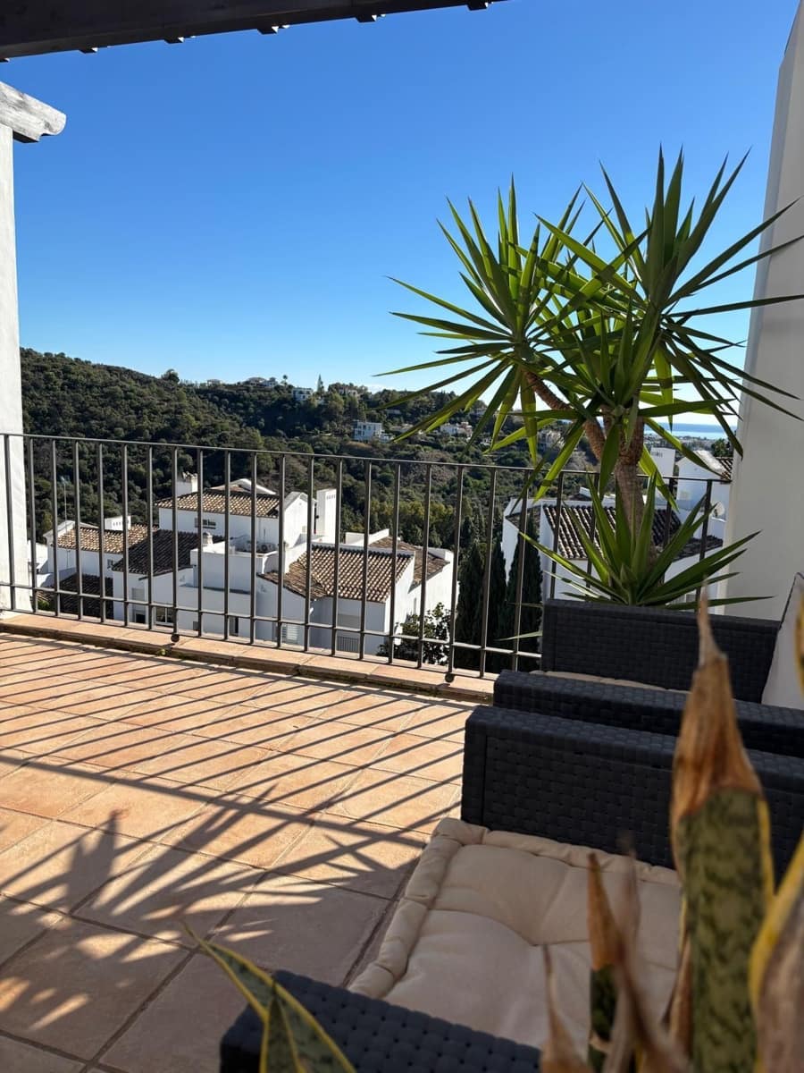3 bedroom Penthouse for sale in La Quinta - € 735,000 (Ref: 9864843)