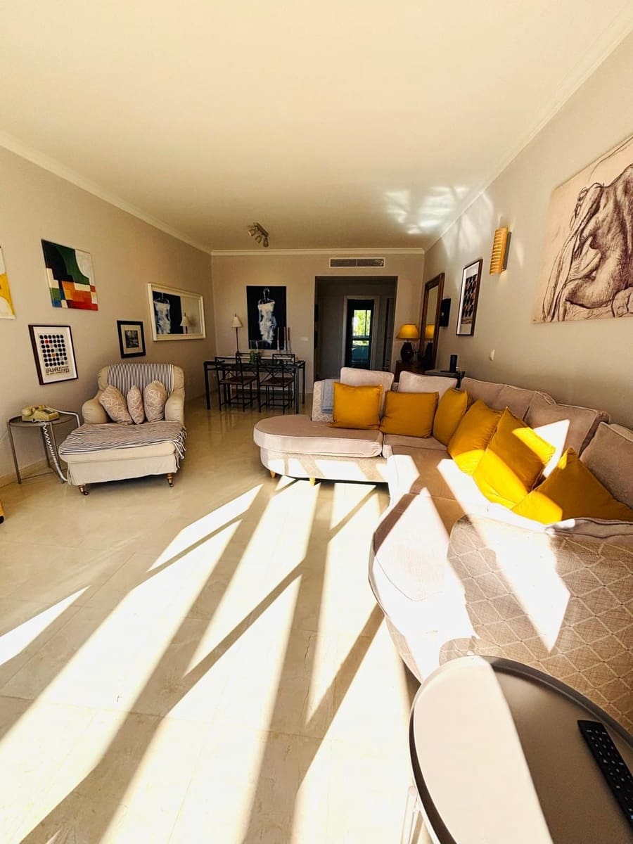 3 bedroom Penthouse for sale in La Quinta - € 735,000 (Ref: 9864843)