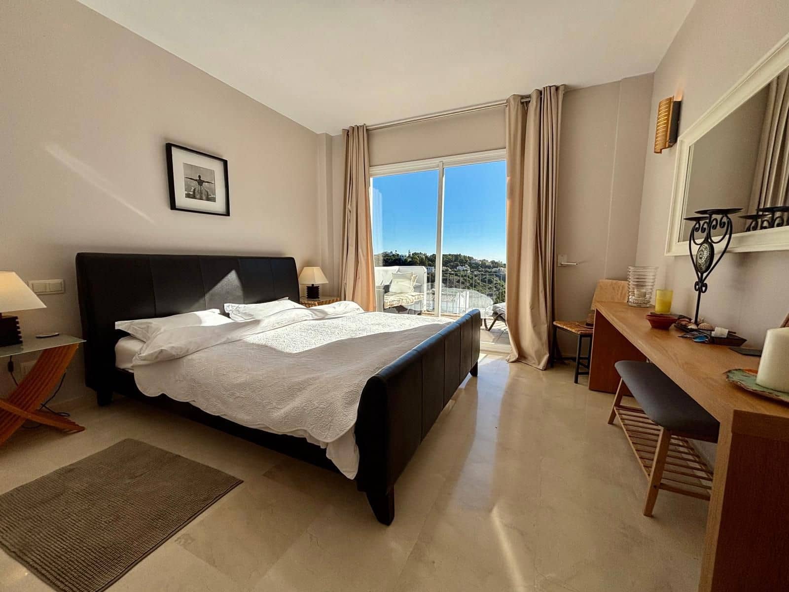 3 bedroom Penthouse for sale in La Quinta - € 735,000 (Ref: 9864843)