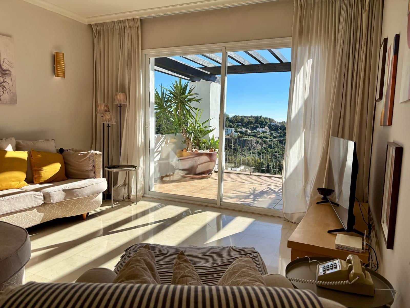 3 bedroom Penthouse for sale in La Quinta - € 735,000 (Ref: 9864843)