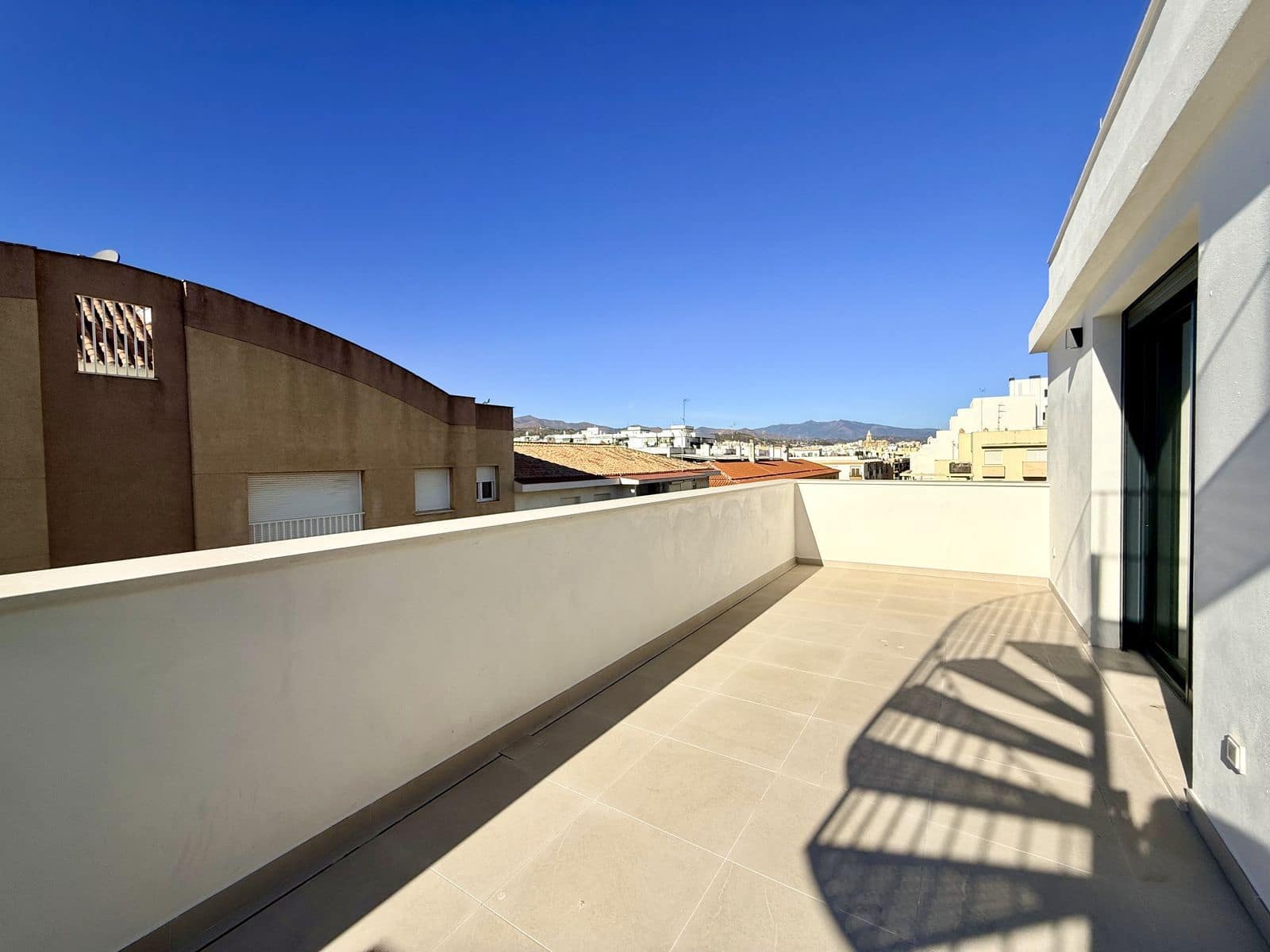 1 quarto Penthouse para venda em Estepona - 630 000 € (Ref: 9864854)