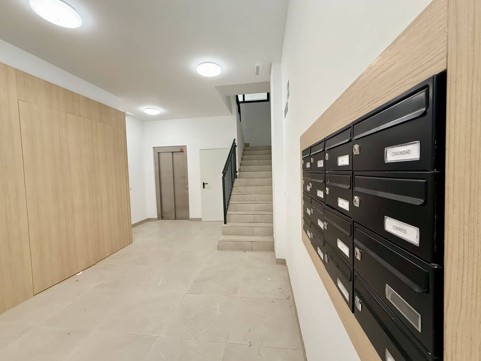 1 quarto Penthouse para venda em Estepona - 630 000 € (Ref: 9864854)
