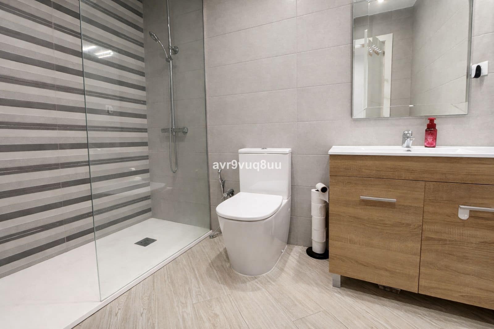 4 soveværelse Semi-Rækkehus til salg i Riviera del Sol - € 469.950 (Ref: 9864856)
