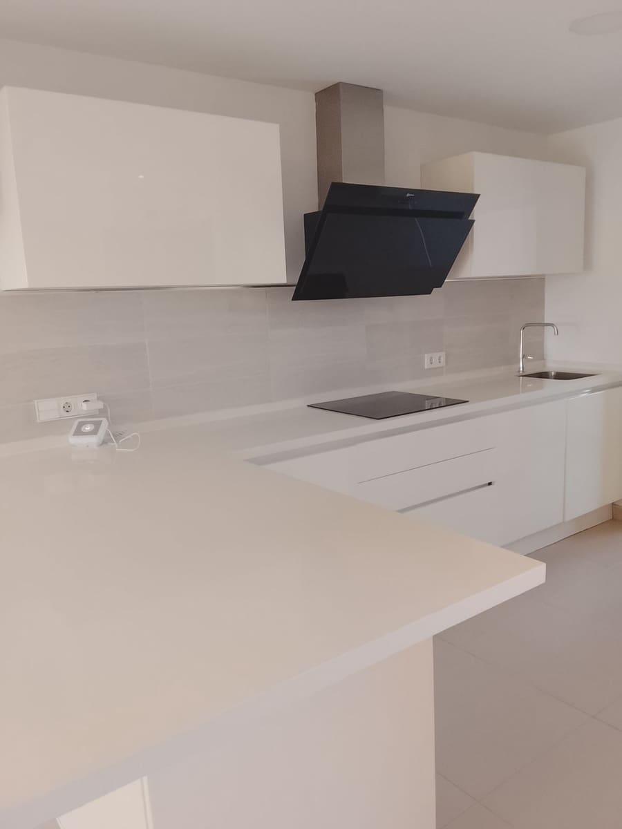 3 sypialnia Dom blizniak na sprzedaż w Benahavis - 676 000 € (Ref: 9864859)