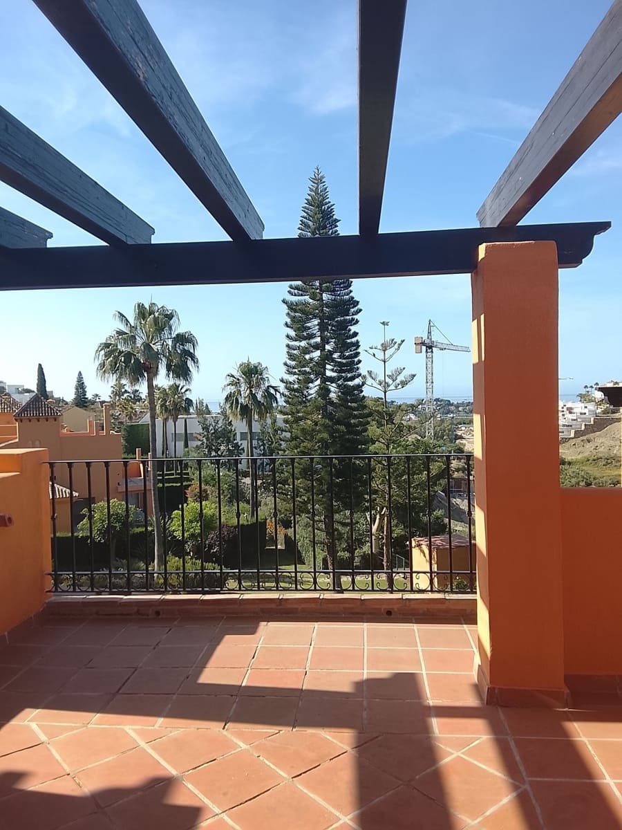 3 sypialnia Dom blizniak na sprzedaż w Benahavis - 676 000 € (Ref: 9864859)