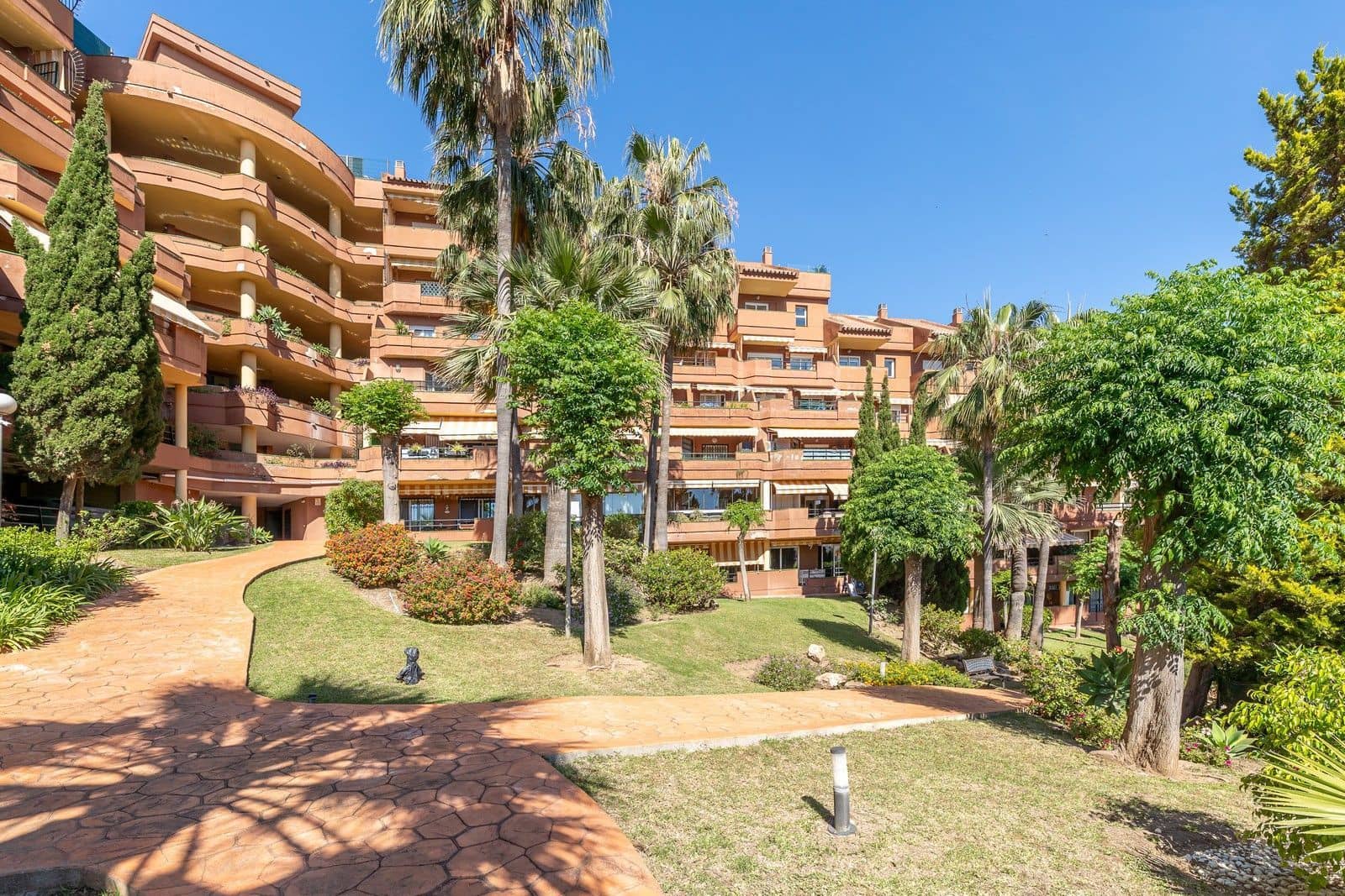 2 sypialnia Apartament na sprzedaż w Benalmadena Costa - 395 000 € (Ref: 9864864)