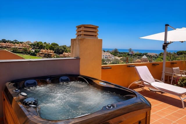 2 sovrum Takvåning till salu i Cabopino, Marbella - 395 000 € (Ref: 9864868)