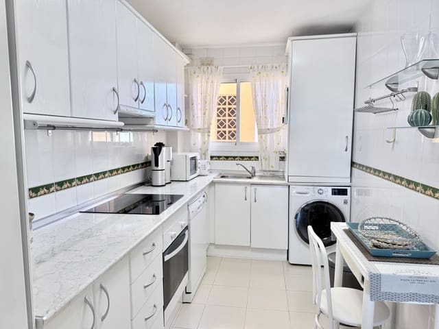 2 sovrum Takvåning till salu i Cabopino, Marbella - 395 000 € (Ref: 9864868)