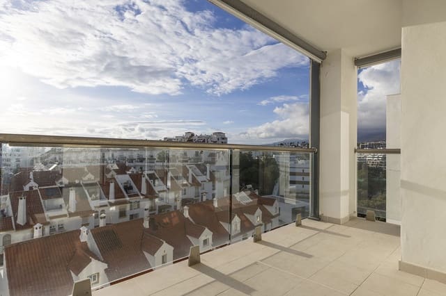 3 sypialnia Apartament na sprzedaż w Puerto de Estepona, Estepona - 499 000 € (Ref: 9864873)