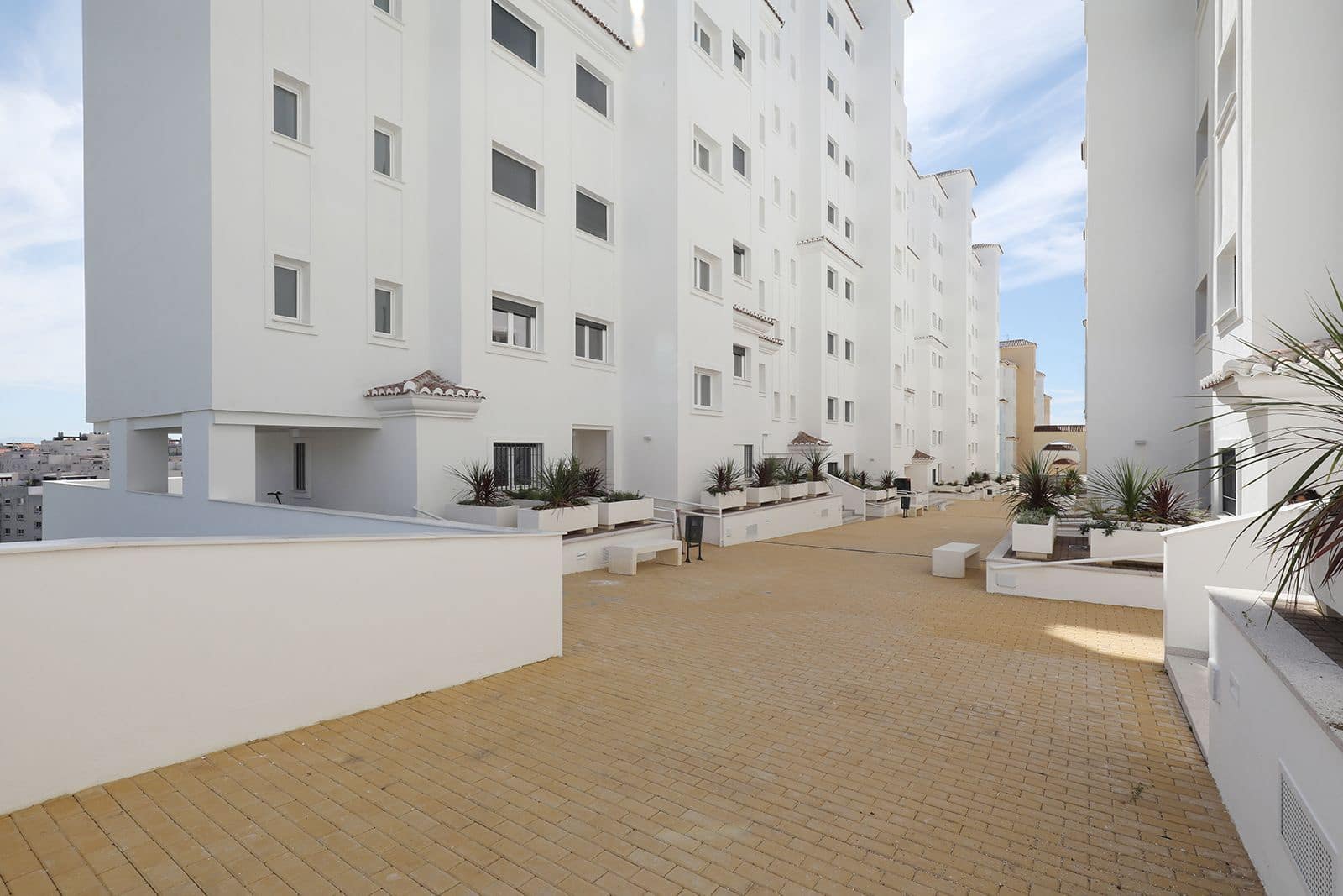 3 sypialnia Apartament na sprzedaż w Estepona - 499 000 € (Ref: 9864873)