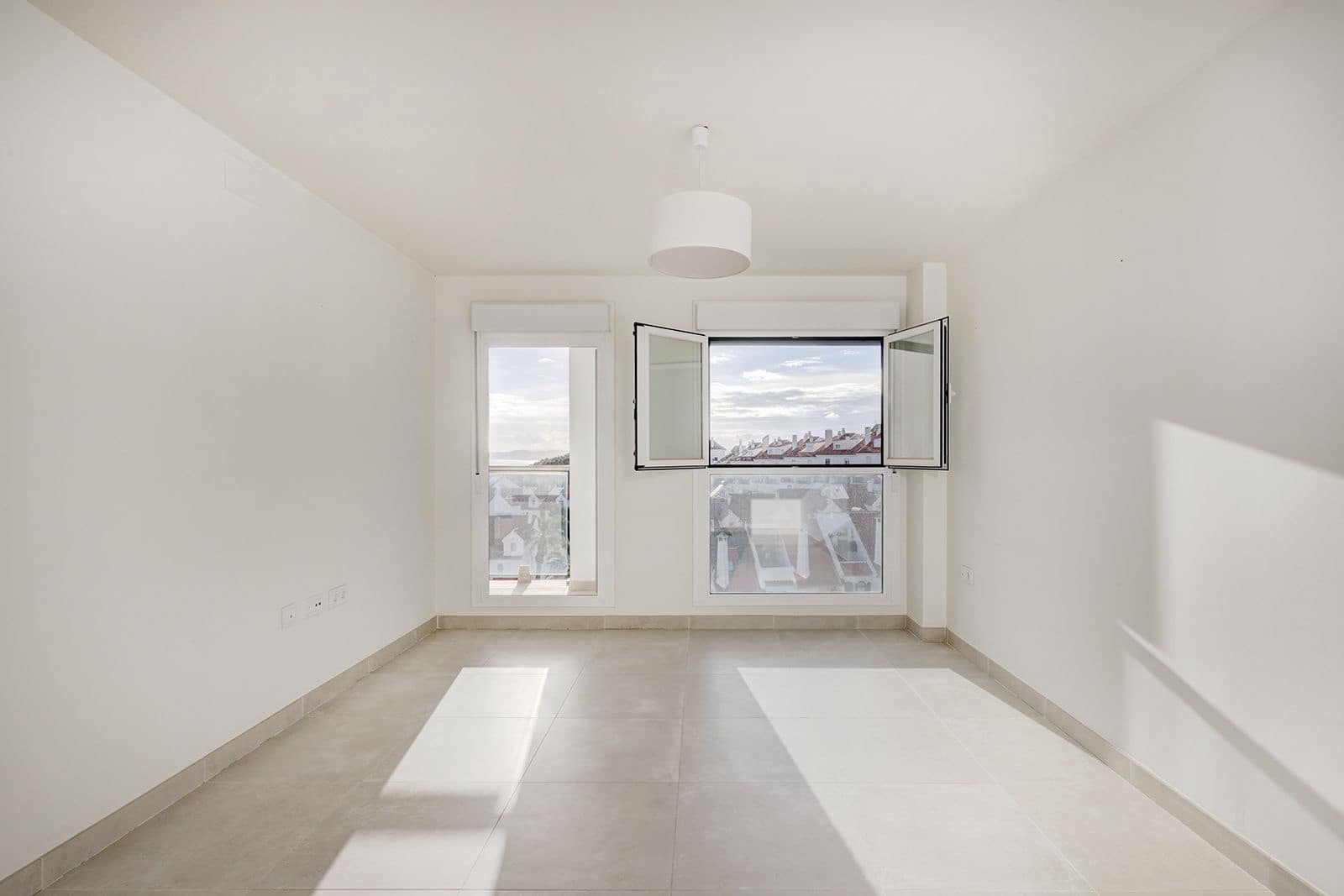 3 sypialnia Apartament na sprzedaż w Estepona - 499 000 € (Ref: 9864873)