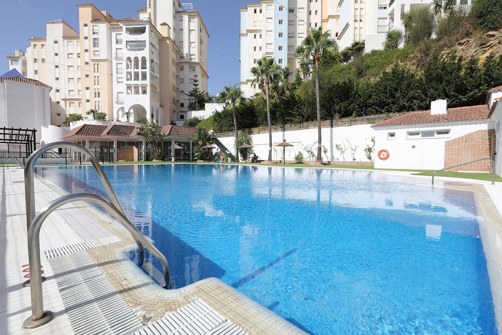 3 sypialnia Apartament na sprzedaż w Estepona - 499 000 € (Ref: 9864873)