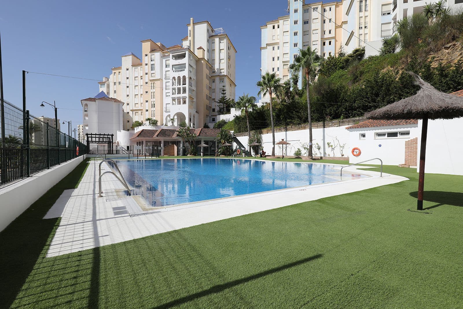 3 sypialnia Apartament na sprzedaż w Estepona - 499 000 € (Ref: 9864873)