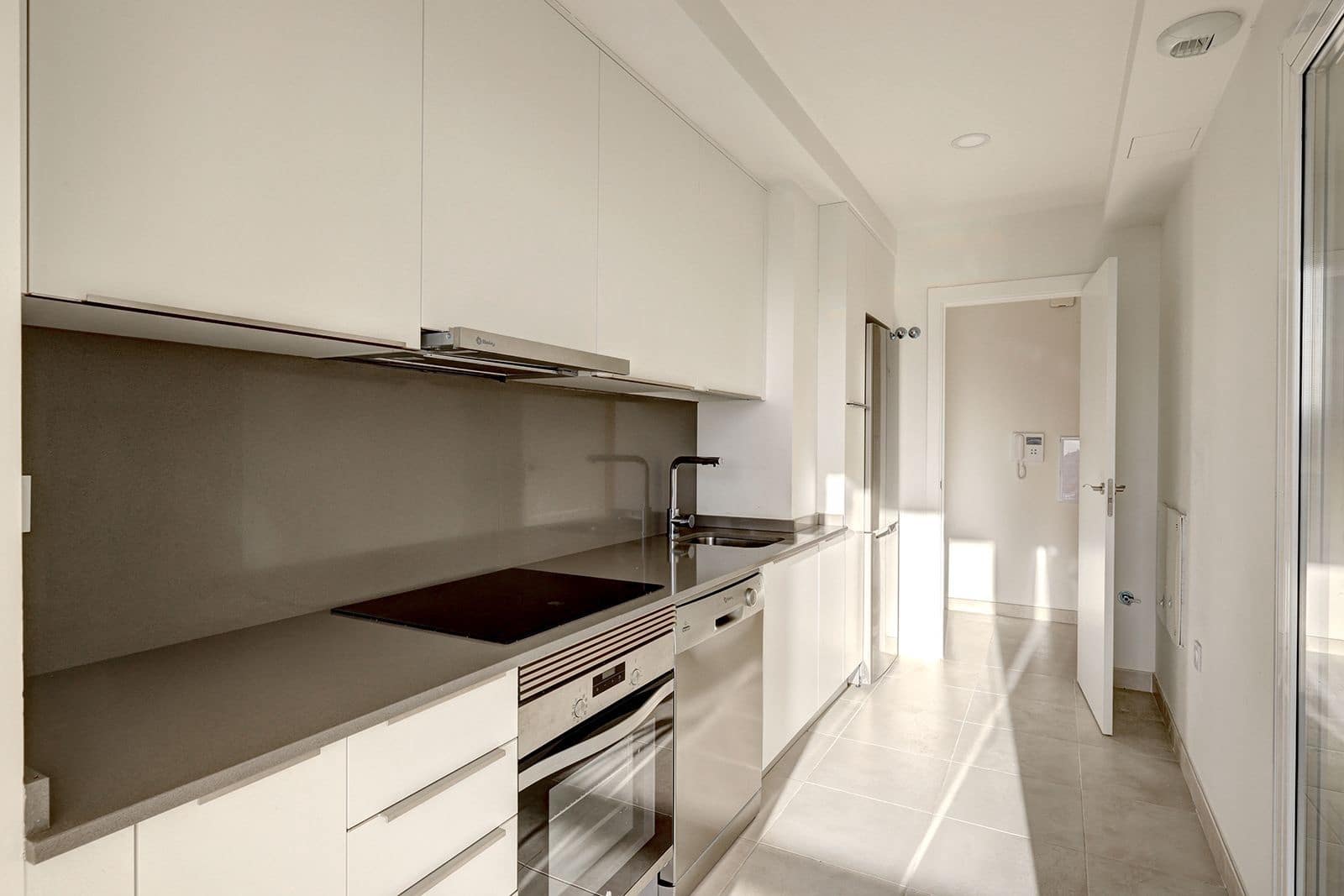 3 sypialnia Apartament na sprzedaż w Estepona - 499 000 € (Ref: 9864873)
