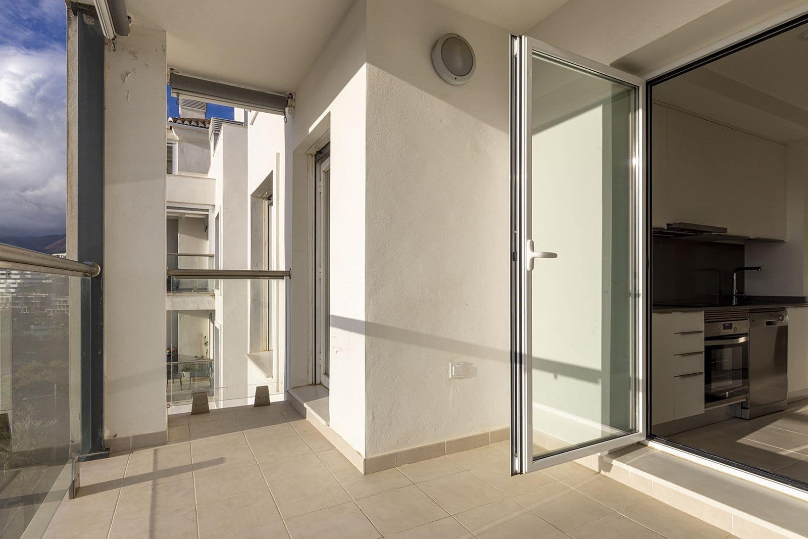 3 sypialnia Apartament na sprzedaż w Estepona - 499 000 € (Ref: 9864873)