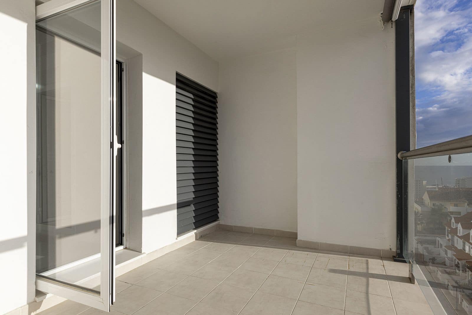 3 sypialnia Apartament na sprzedaż w Estepona - 499 000 € (Ref: 9864873)