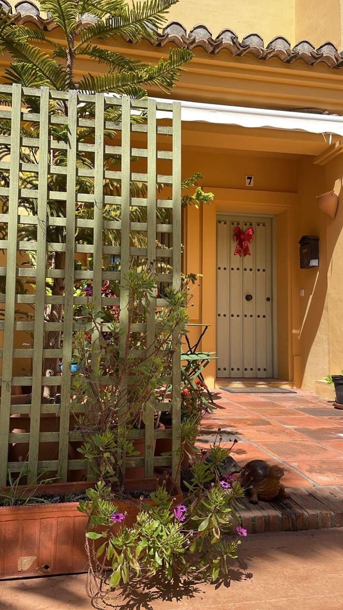 4 soverom Hus til salgs i Sotogrande - € 850 000 (Ref: 9864878)