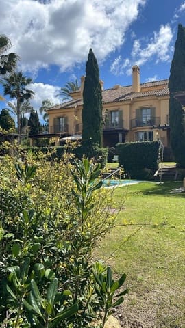 4 soverom Hus til salgs i Sotogrande, San Roque - € 850 000 (Ref: 9864878)