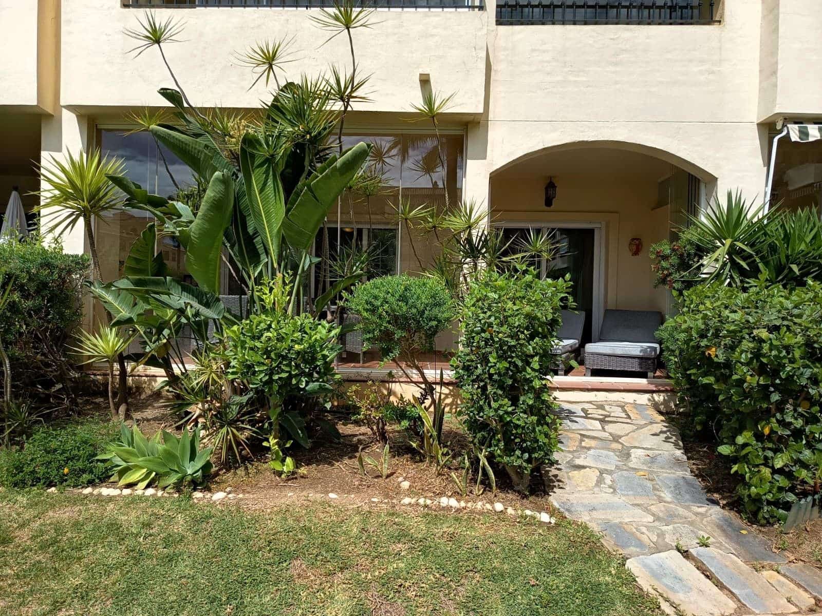 2 bedroom Apartment for sale in La Cala Hills - € 345,000 (Ref: 9864883)