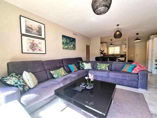 2 Zimmer Penthouse zu verkaufen in La Reserva, Marbella - 359.000 € (Ref: 9864884)