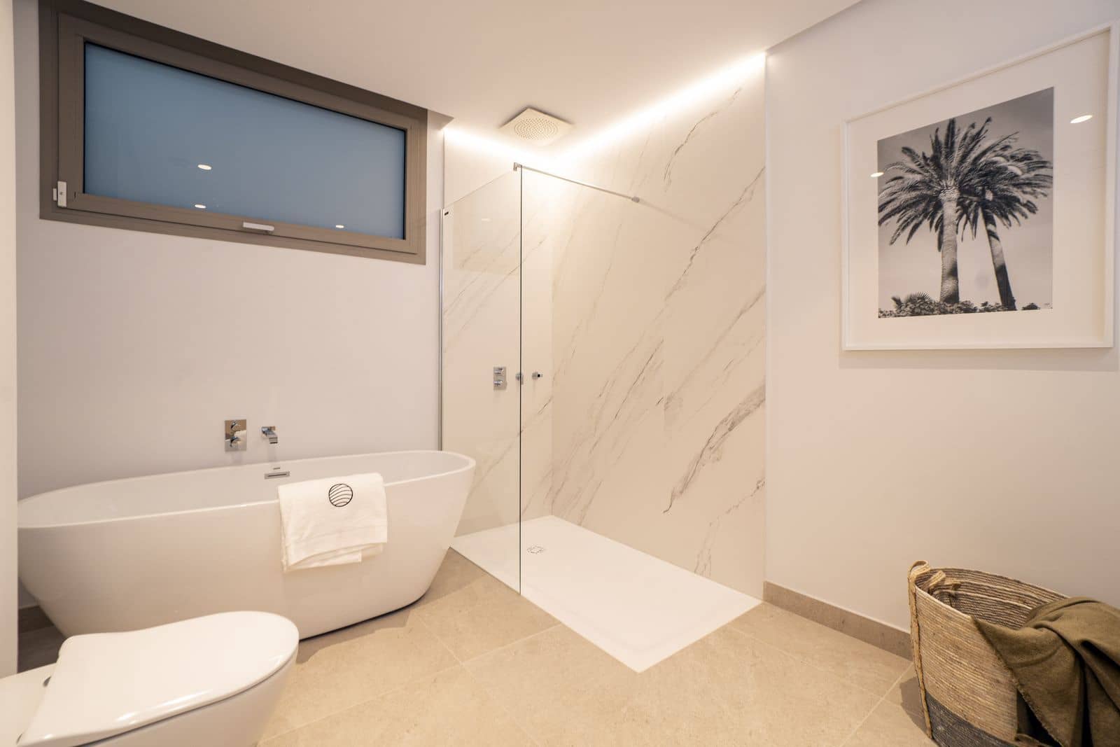 3 bedroom Apartment for sale in La Quinta - € 1,950,000 (Ref: 9864886)