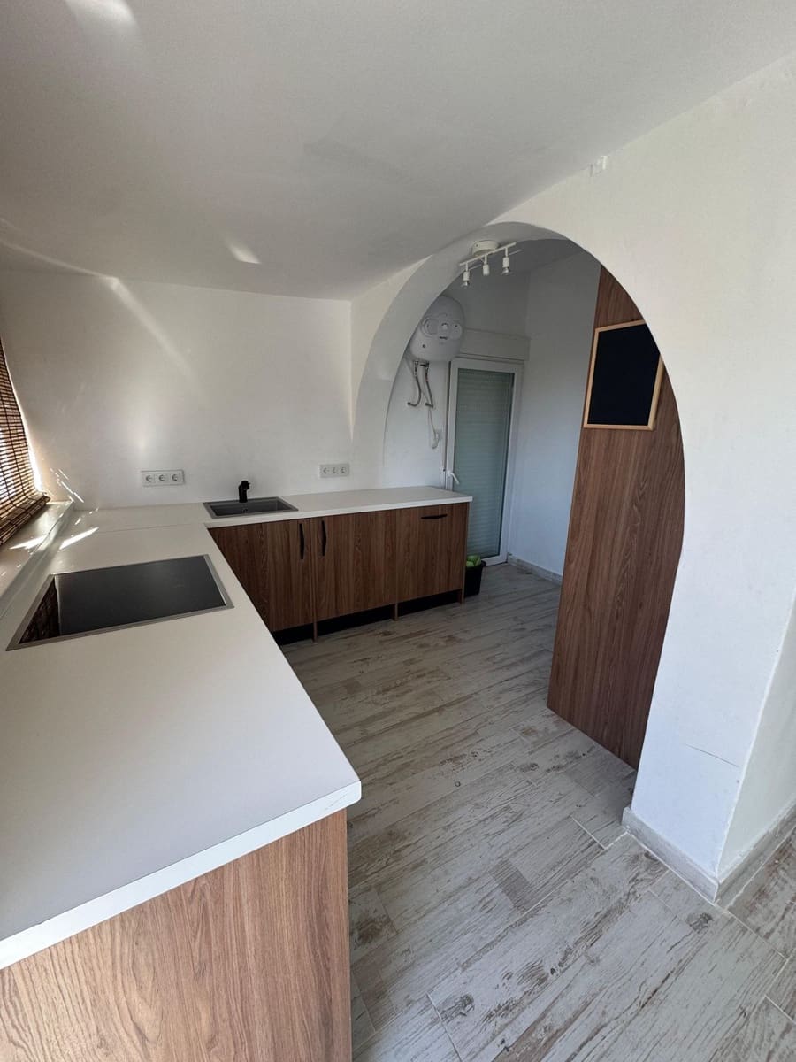 3 soveværelse Semi-Rækkehus til salg i Mijas Costa - € 369.000 (Ref: 9864891)