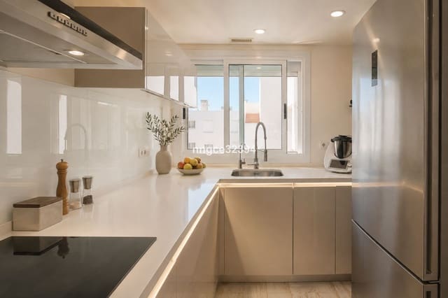 2 slaapkamer Penthouse te koop in San Pedro de Alcantara, Marbella - € 499.900 (Ref: 9864899)