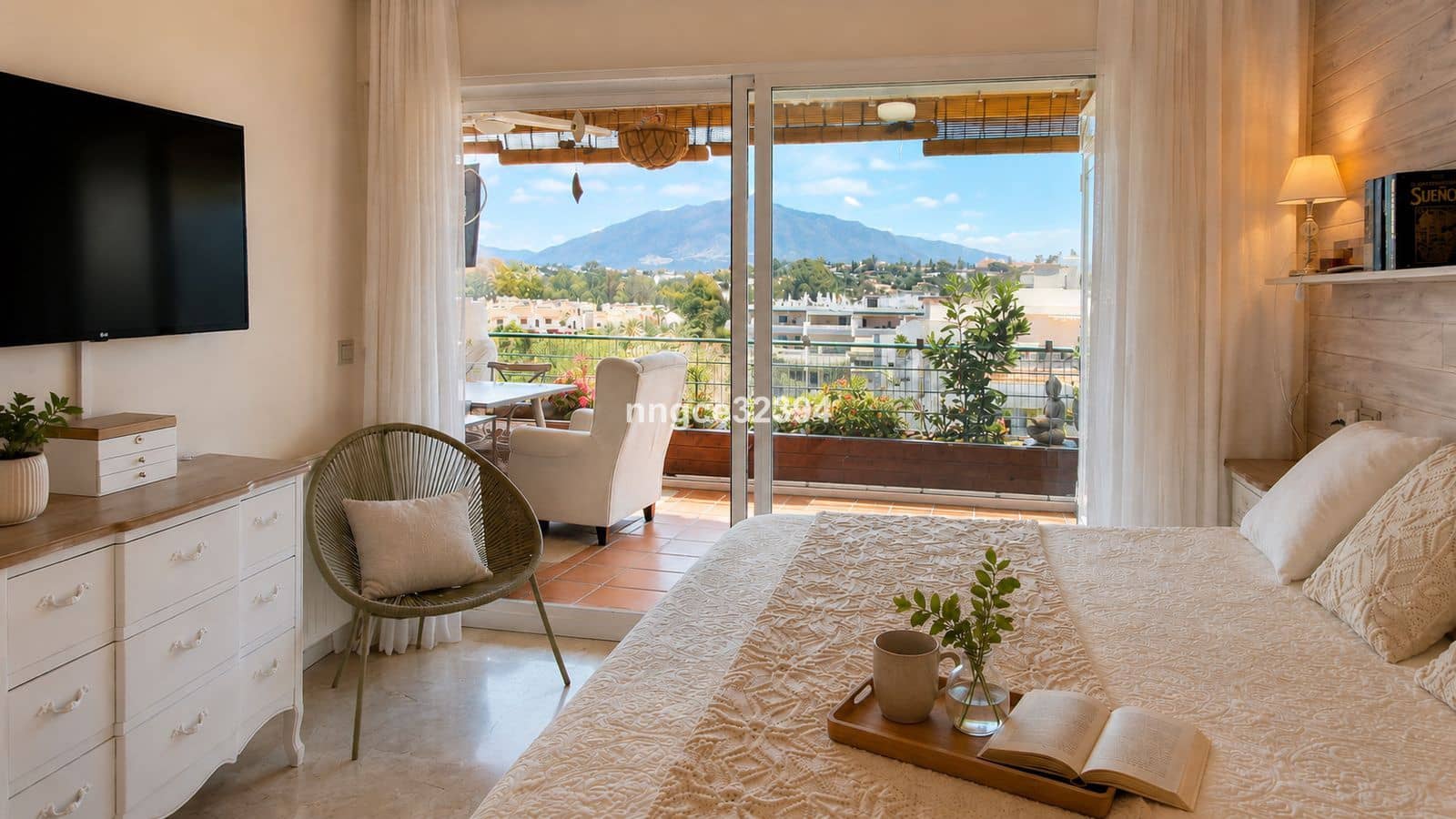 2 slaapkamer Penthouse te koop in San Pedro de Alcantara - € 499.900 (Ref: 9864899)
