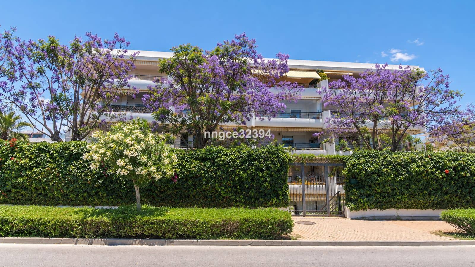 2 slaapkamer Penthouse te koop in San Pedro de Alcantara - € 499.900 (Ref: 9864899)