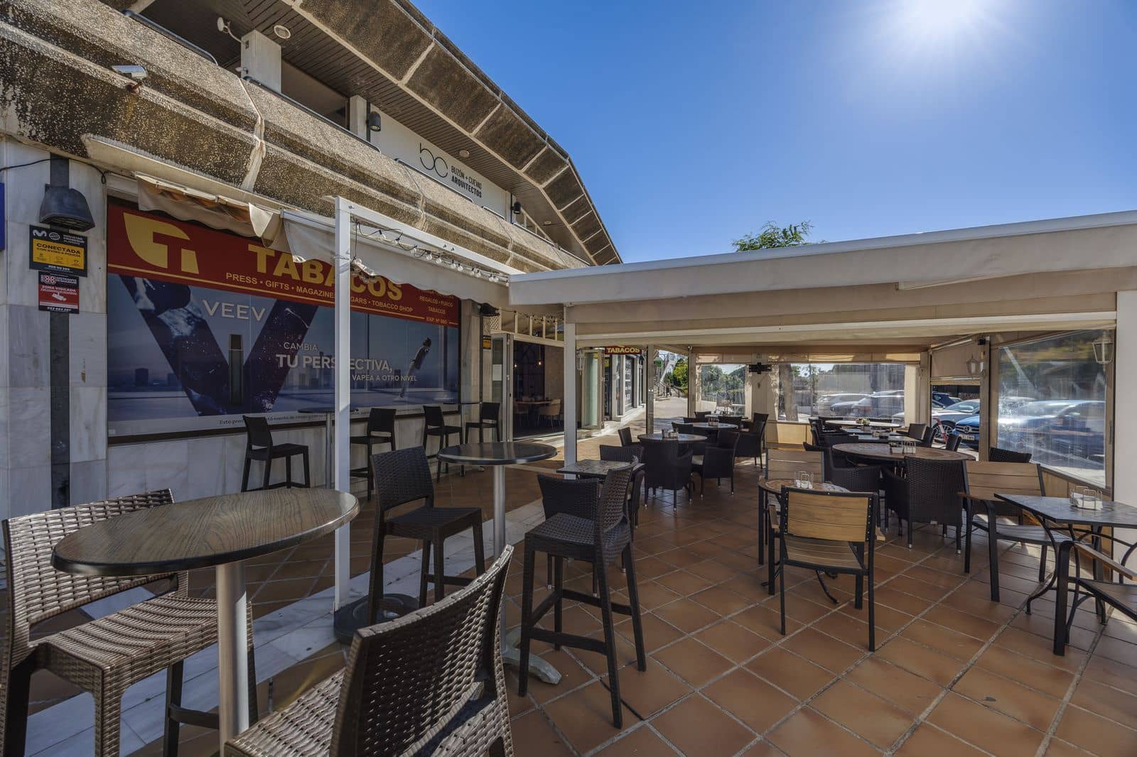 Commercieel te koop in Guadalmina - € 780.000 (Ref: 9864902)