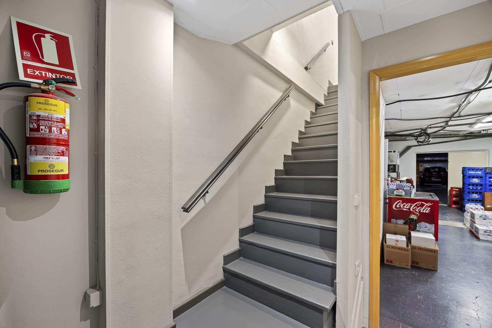 Commercieel te koop in Guadalmina - € 780.000 (Ref: 9864902)