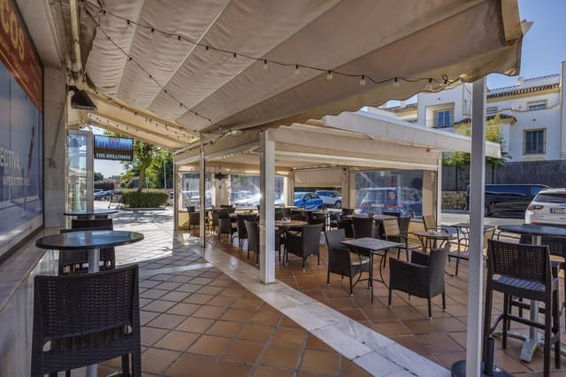 Commercieel te koop in Guadalmina Alta, Marbella - € 780.000 (Ref: 9864902)