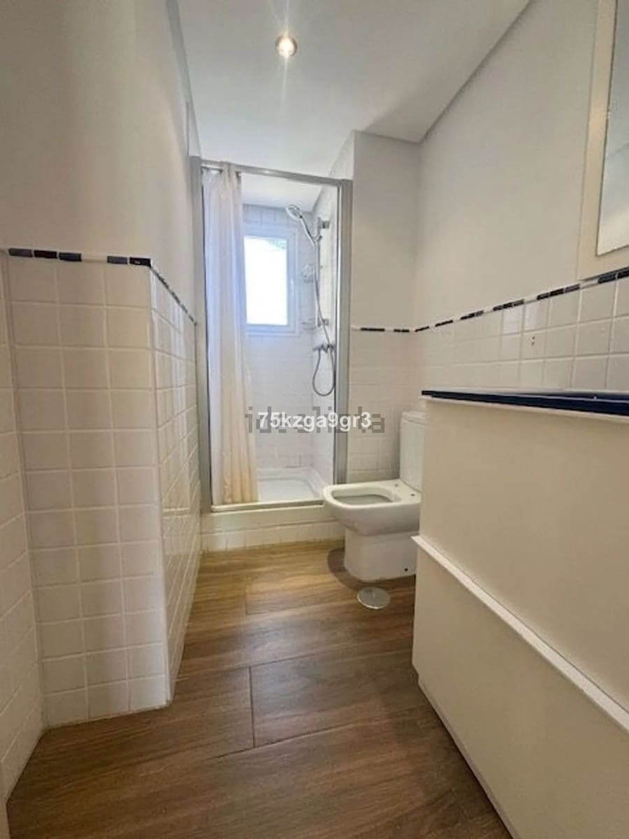 3 bedroom Apartment for sale in Arroyo de la Miel - € 395,000 (Ref: 9864904)