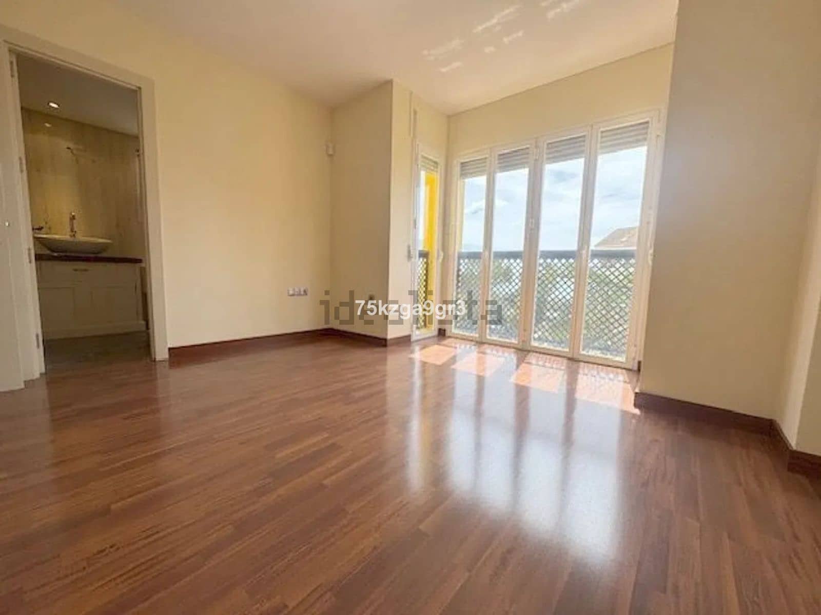 3 bedroom Apartment for sale in Arroyo de la Miel - € 395,000 (Ref: 9864904)