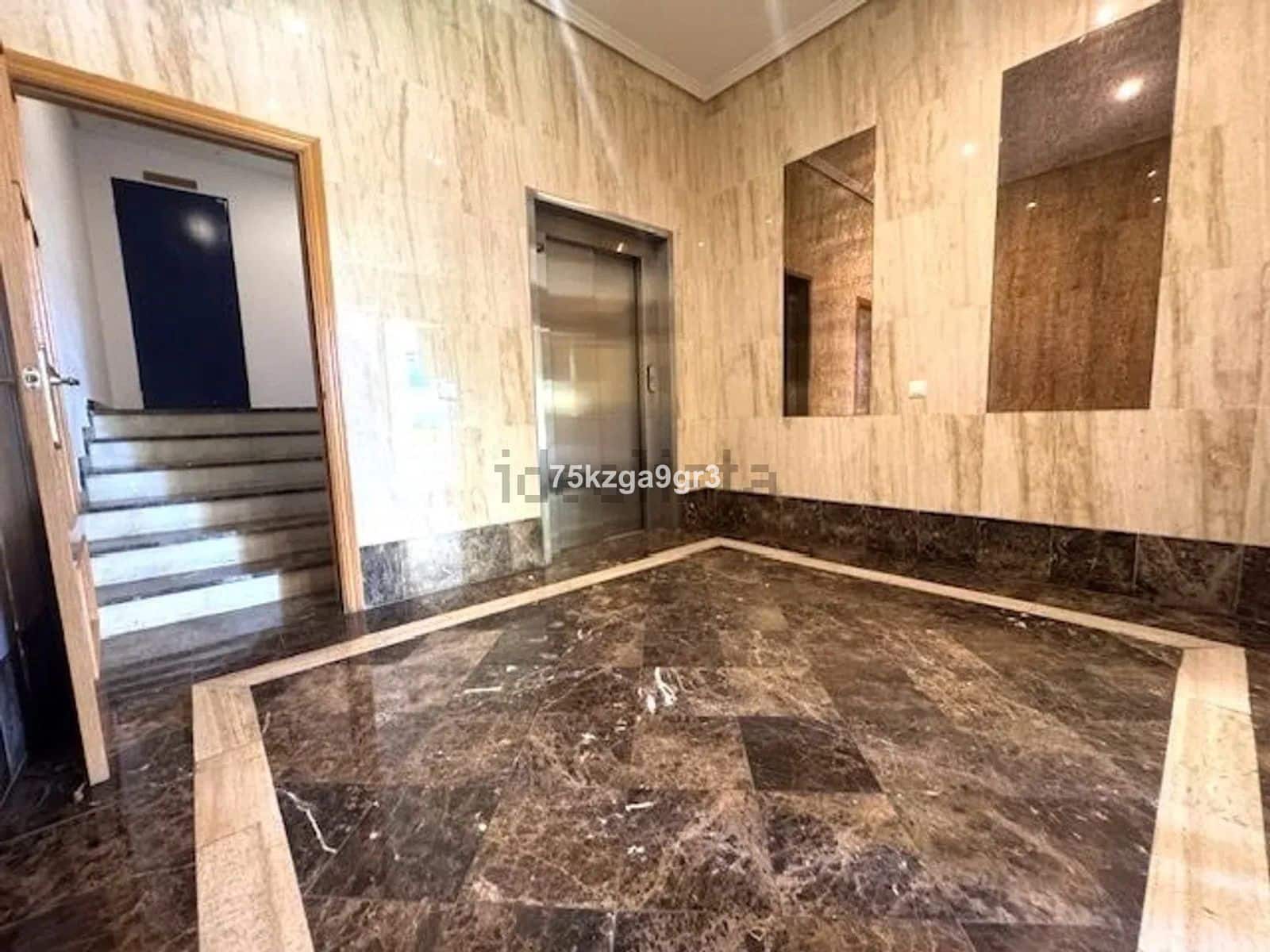 3 bedroom Apartment for sale in Arroyo de la Miel - € 395,000 (Ref: 9864904)