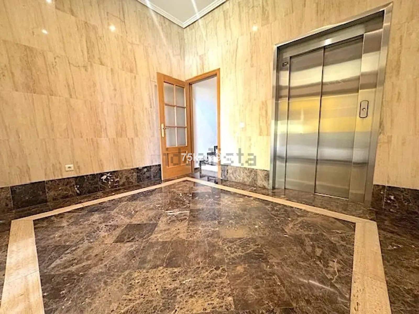 3 bedroom Apartment for sale in Arroyo de la Miel - € 395,000 (Ref: 9864904)