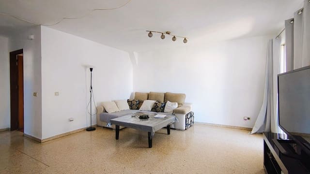 3 chambre Villa/Maison Semi-Mitoyenne à vendre à Atalaya-Isdabe, Estepona - 575 000 € (Ref: 9864906)