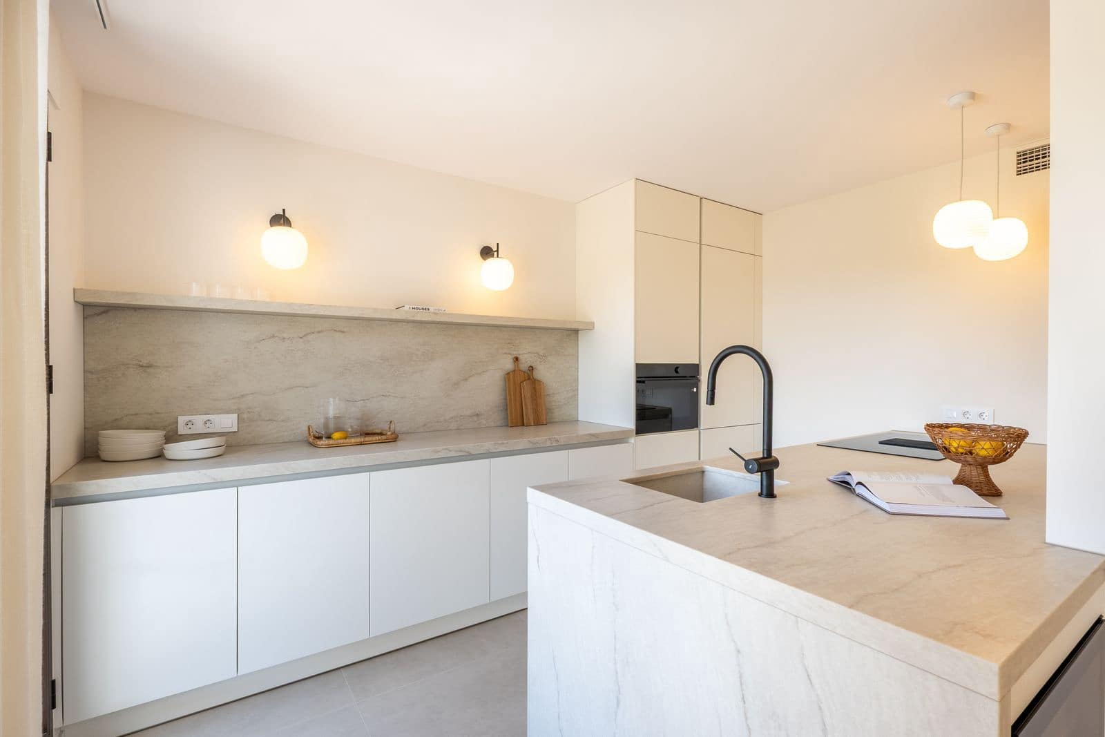 3 slaapkamer Penthouse te koop in Los Arqueros - € 799.000 (Ref: 9864908)