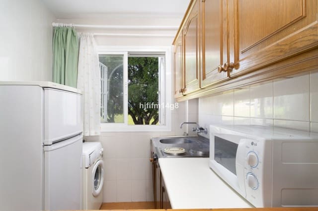 2 Zimmer Haus zu verkaufen in La Reserva, Marbella - 380.000 € (Ref: 9864917)