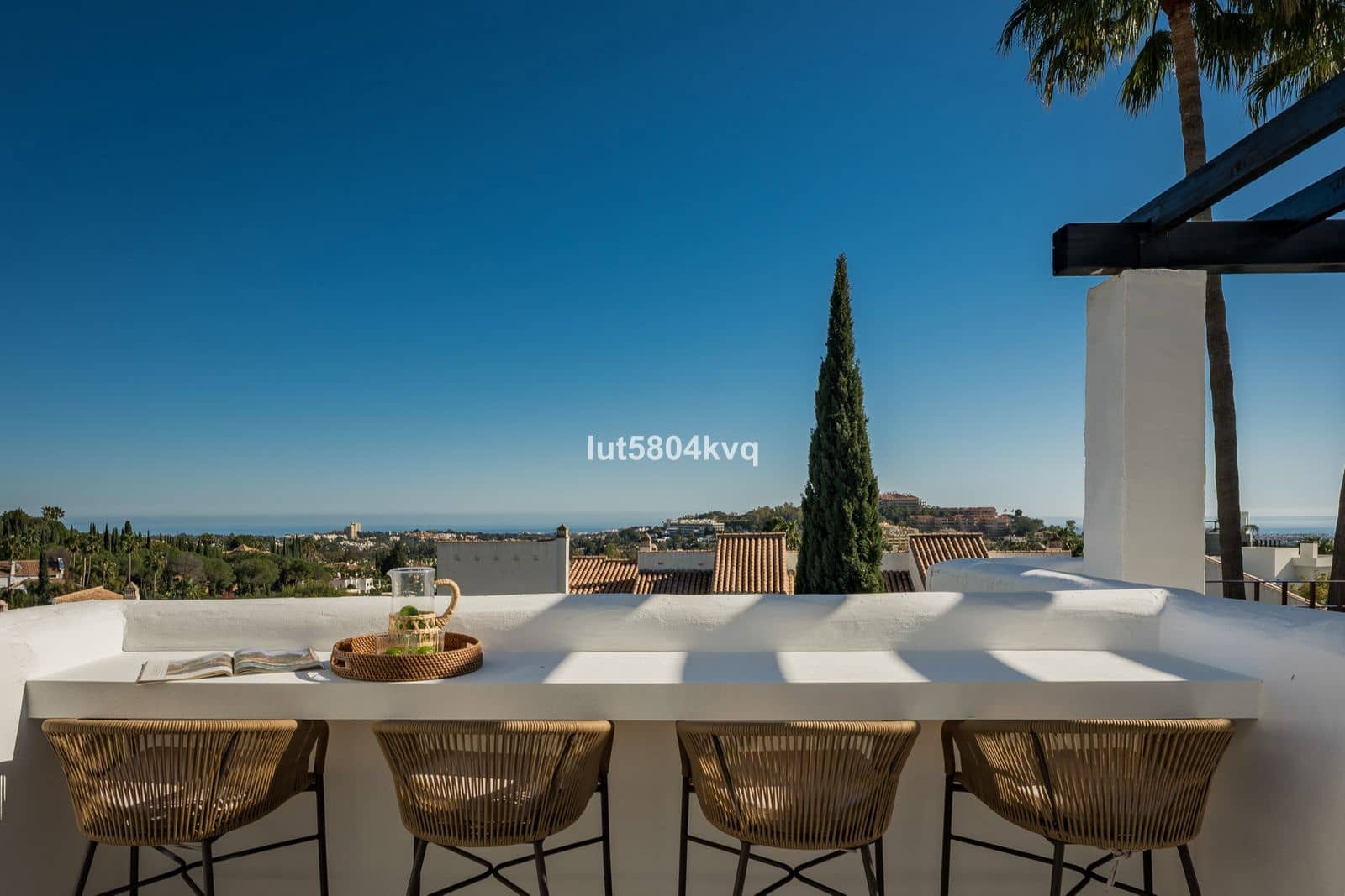 3 slaapkamer Penthouse te koop in Nueva Andalucia - € 1.695.000 (Ref: 9864921)