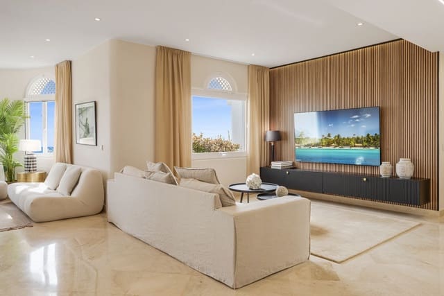 Ático de 3 habitaciones en Golden Mile, Marbella en venta - 1.395.000 € (Ref: 9864922)