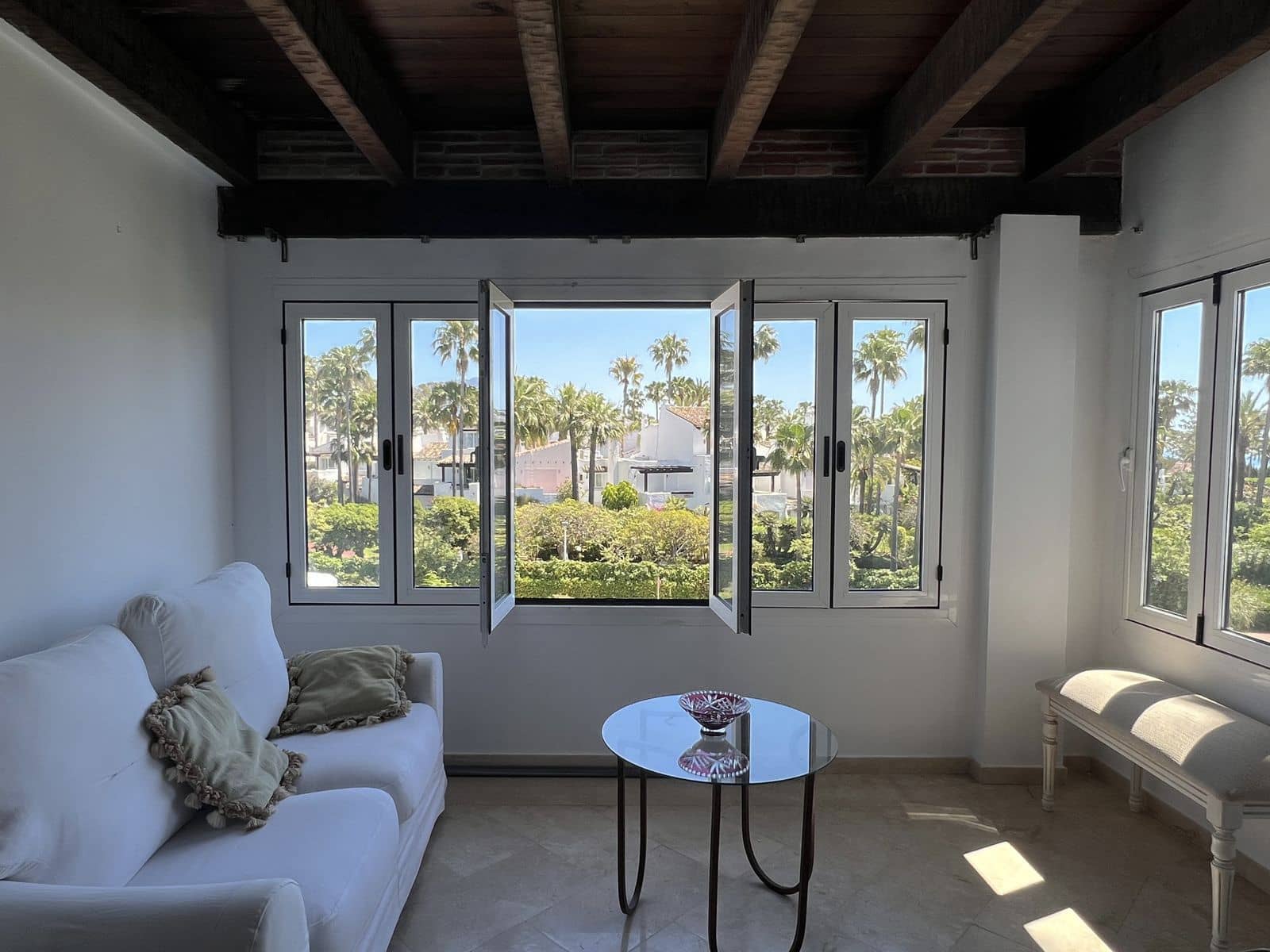 4 bedroom Beach Apartment for sale in Costalita - € 610,000 (Ref: 9864925)
