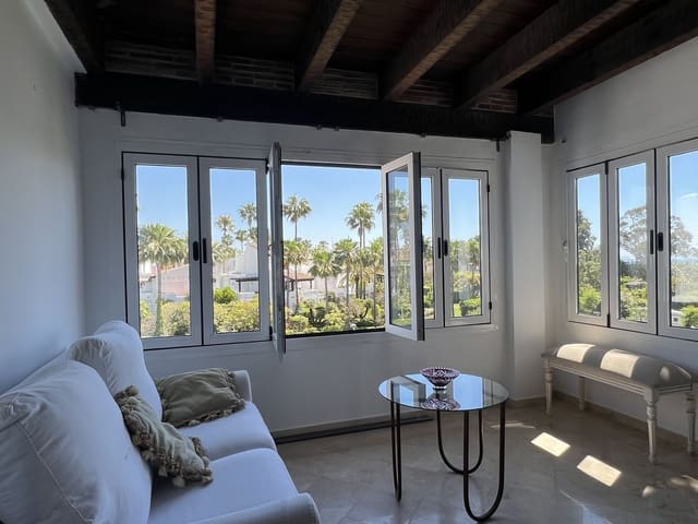 4 sovrum Strandlägenhet till salu i Costalita, Estepona - 610 000 € (Ref: 9864925)