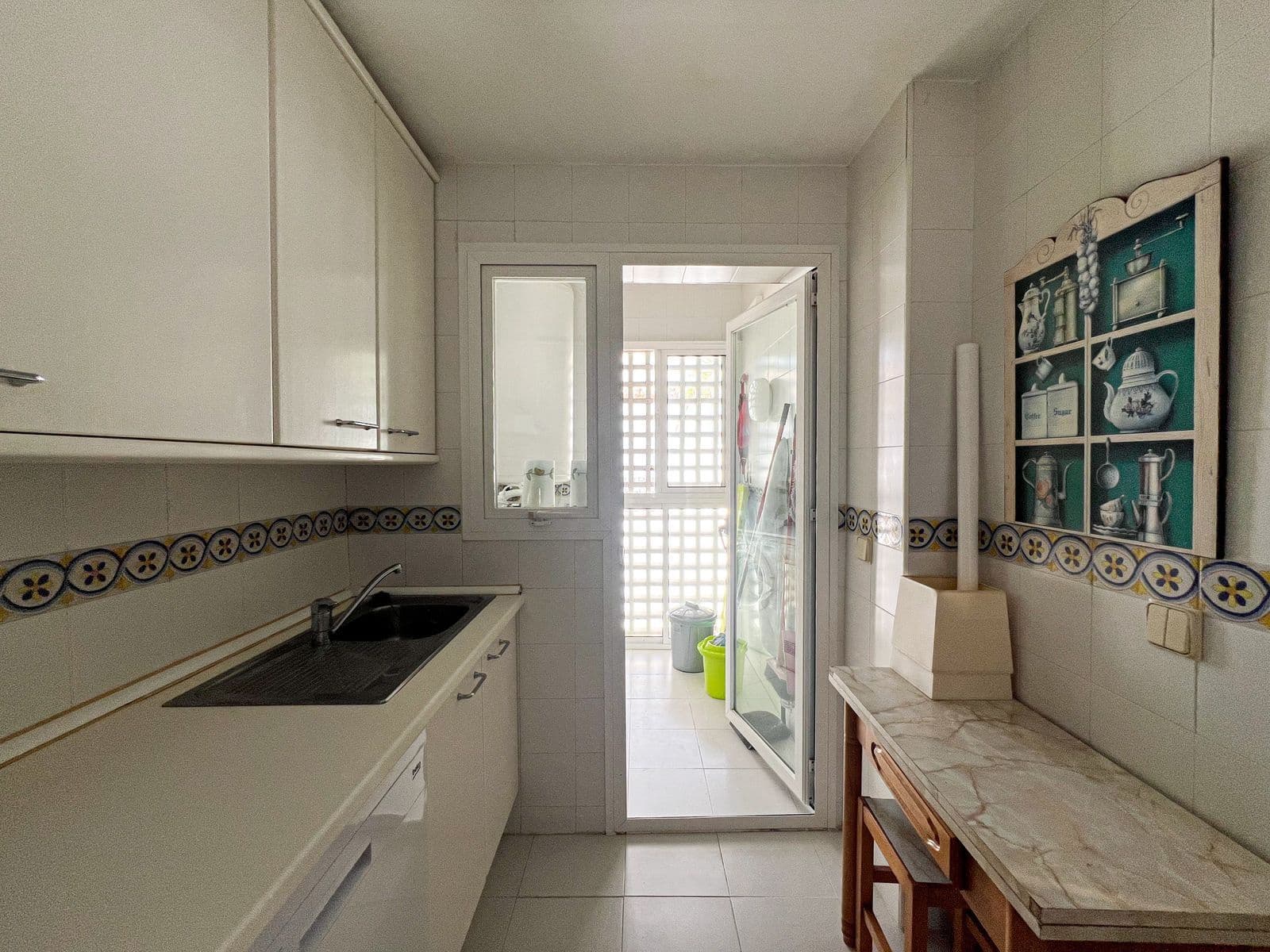 4 bedroom Beach Apartment for sale in Costalita - € 610,000 (Ref: 9864925)