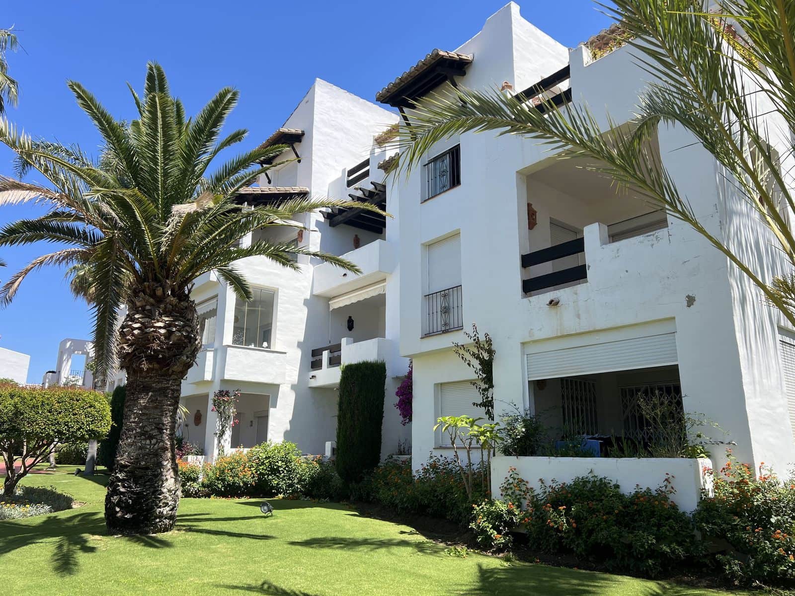 4 bedroom Beach Apartment for sale in Costalita - € 610,000 (Ref: 9864925)