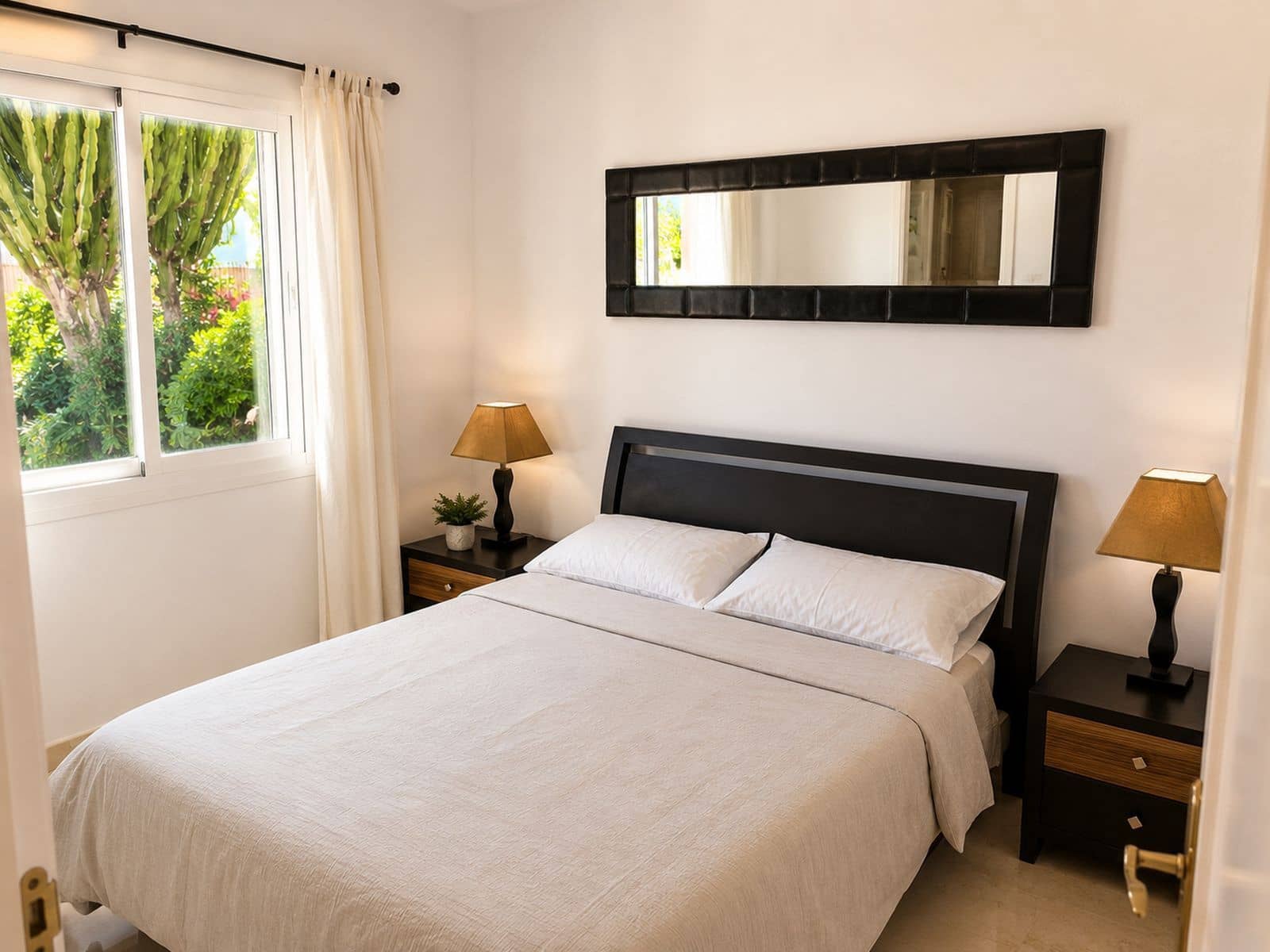 3 slaapkamer Penthouse te koop in Bahia de Casares - € 352.000 (Ref: 9864926)