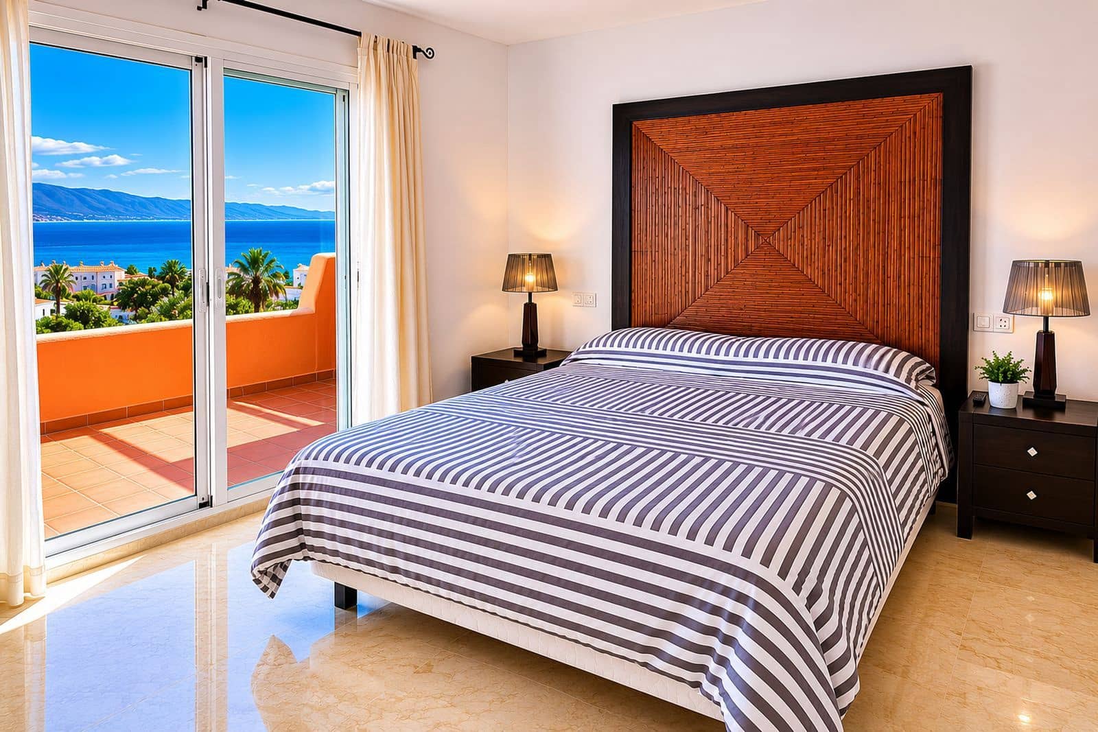 3 slaapkamer Penthouse te koop in Bahia de Casares - € 352.000 (Ref: 9864926)