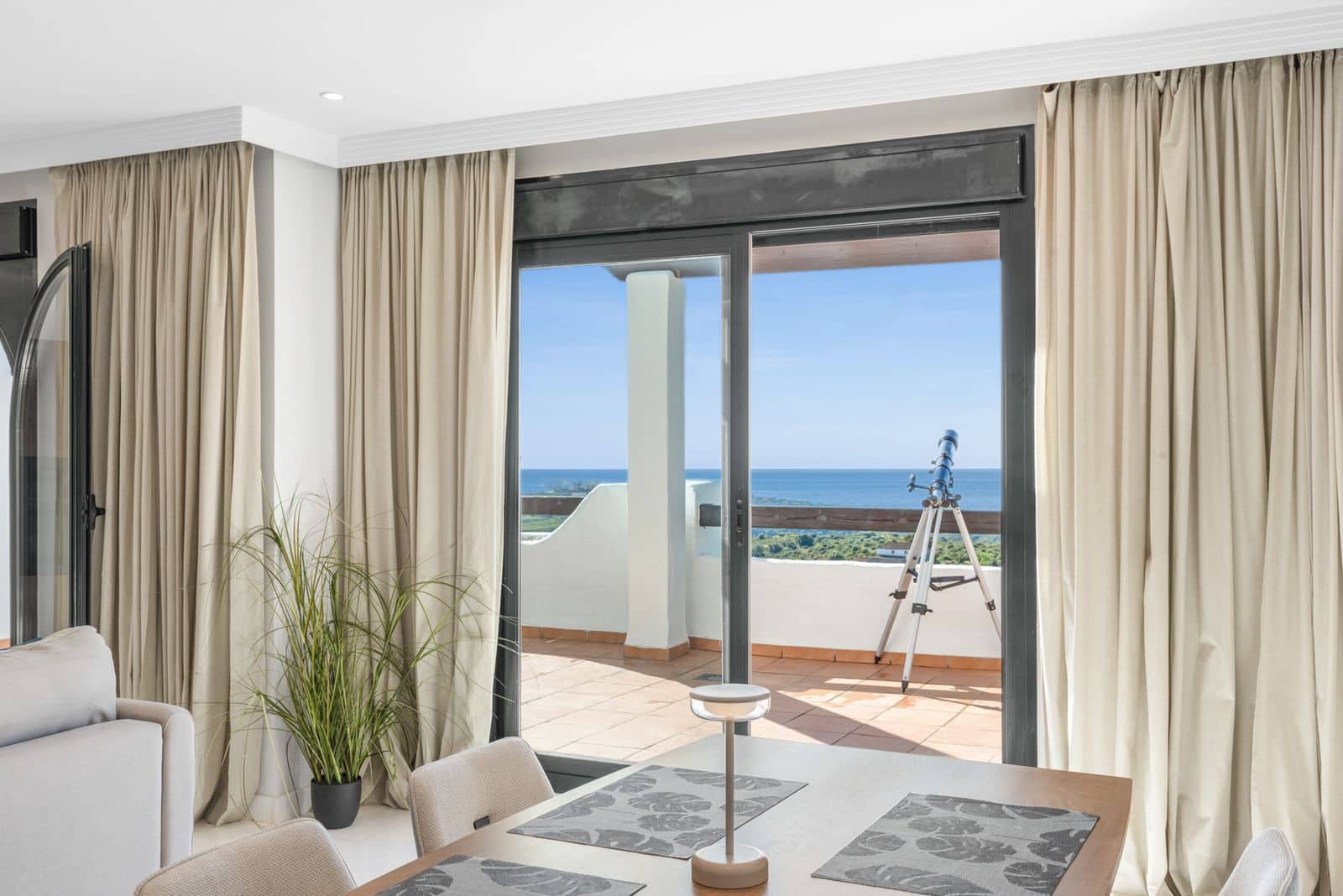 3 chambre Penthouse à vendre à Casares - 720 000 € (Ref: 9864927)